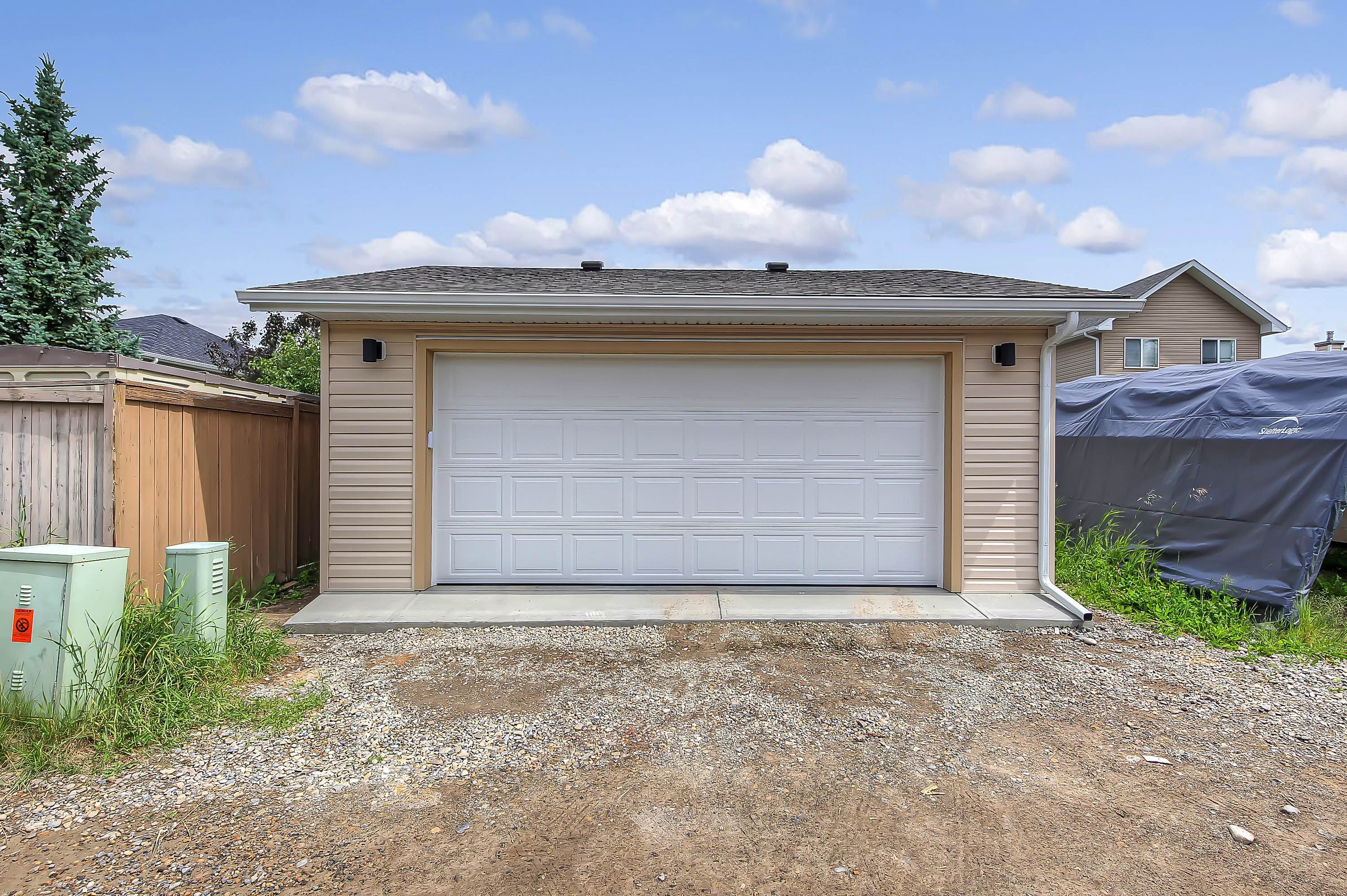 Bridlewood Garage Construction - 1 copy