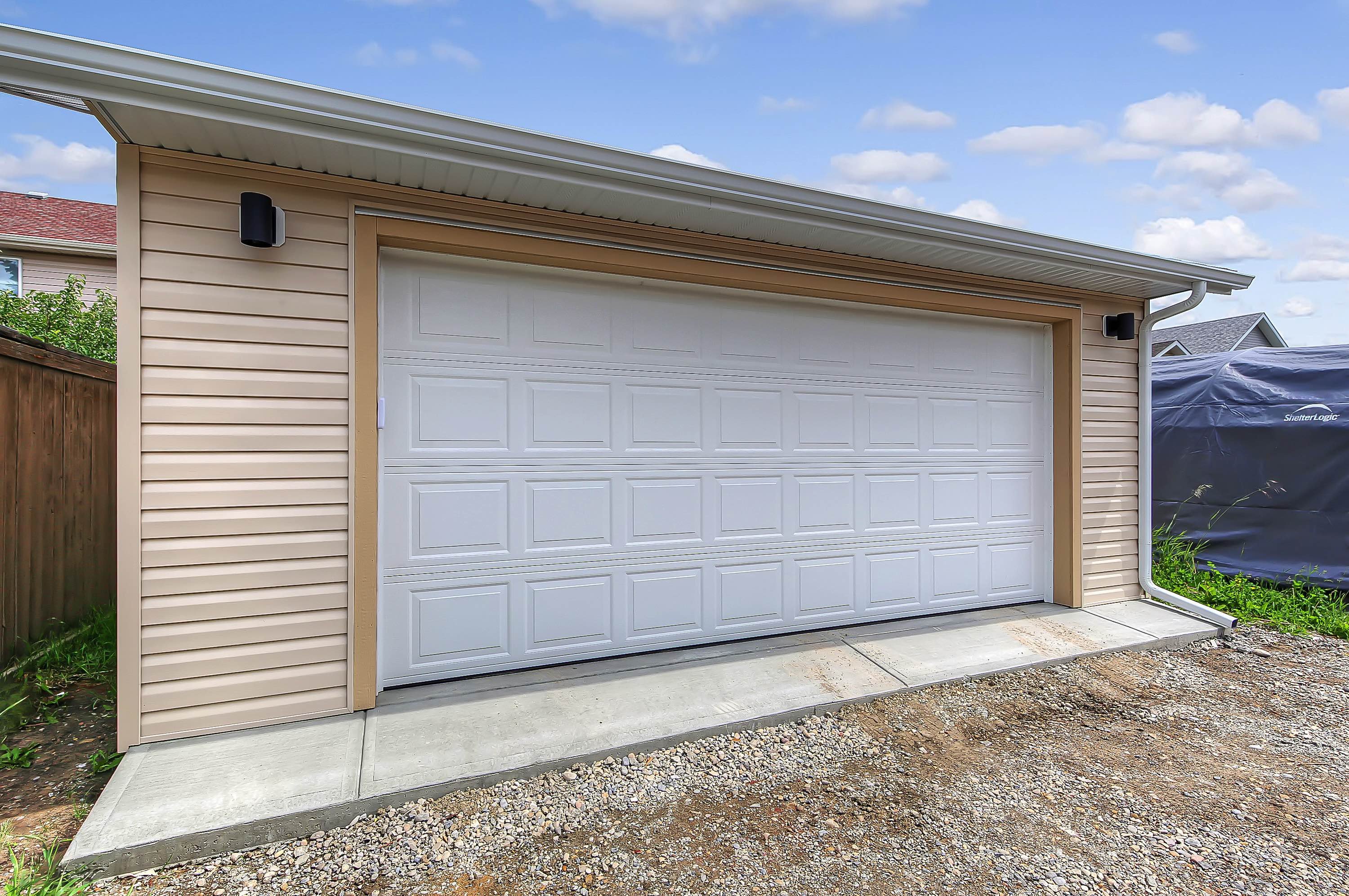 Bridlewood Garage Construction - 4 copy