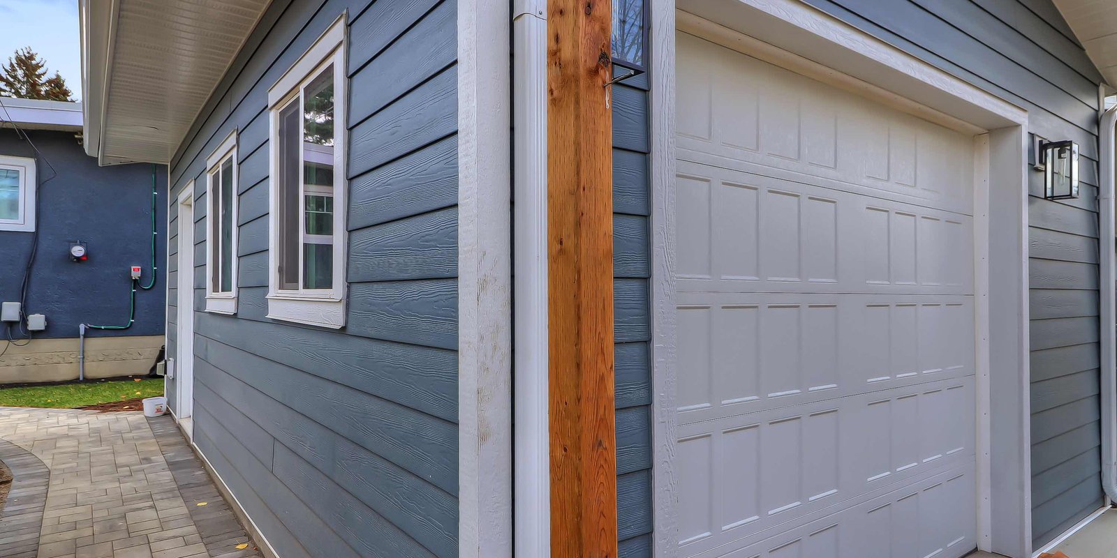 Varsity Drive Calgary Garage Construction 4 copy