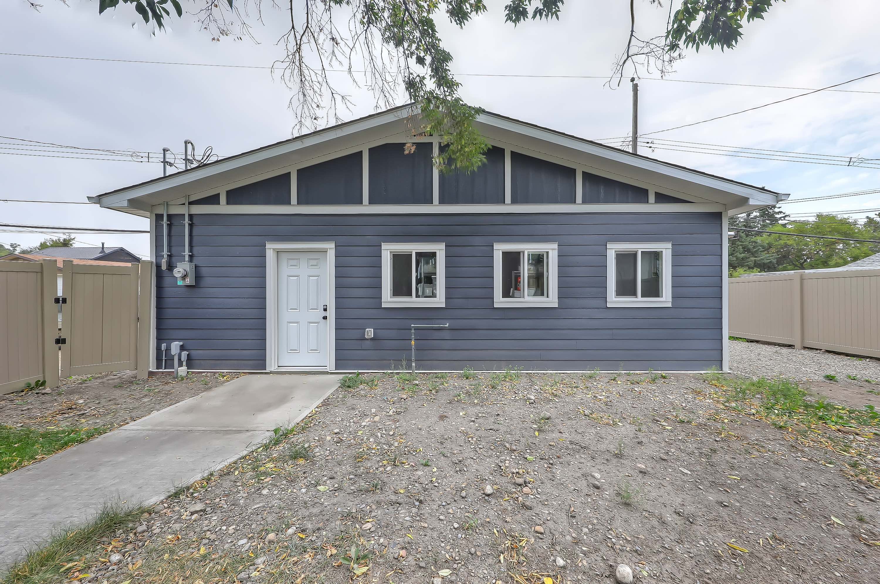 70 Street Calgary Garage Build 6_copy[1]