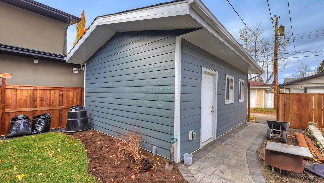 Varsity Drive Calgary Garage Construction 6 copy